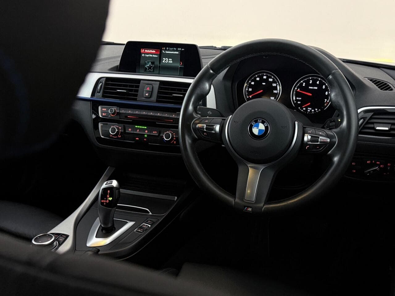 BMW 1 Series thumbnail Steering Wheel