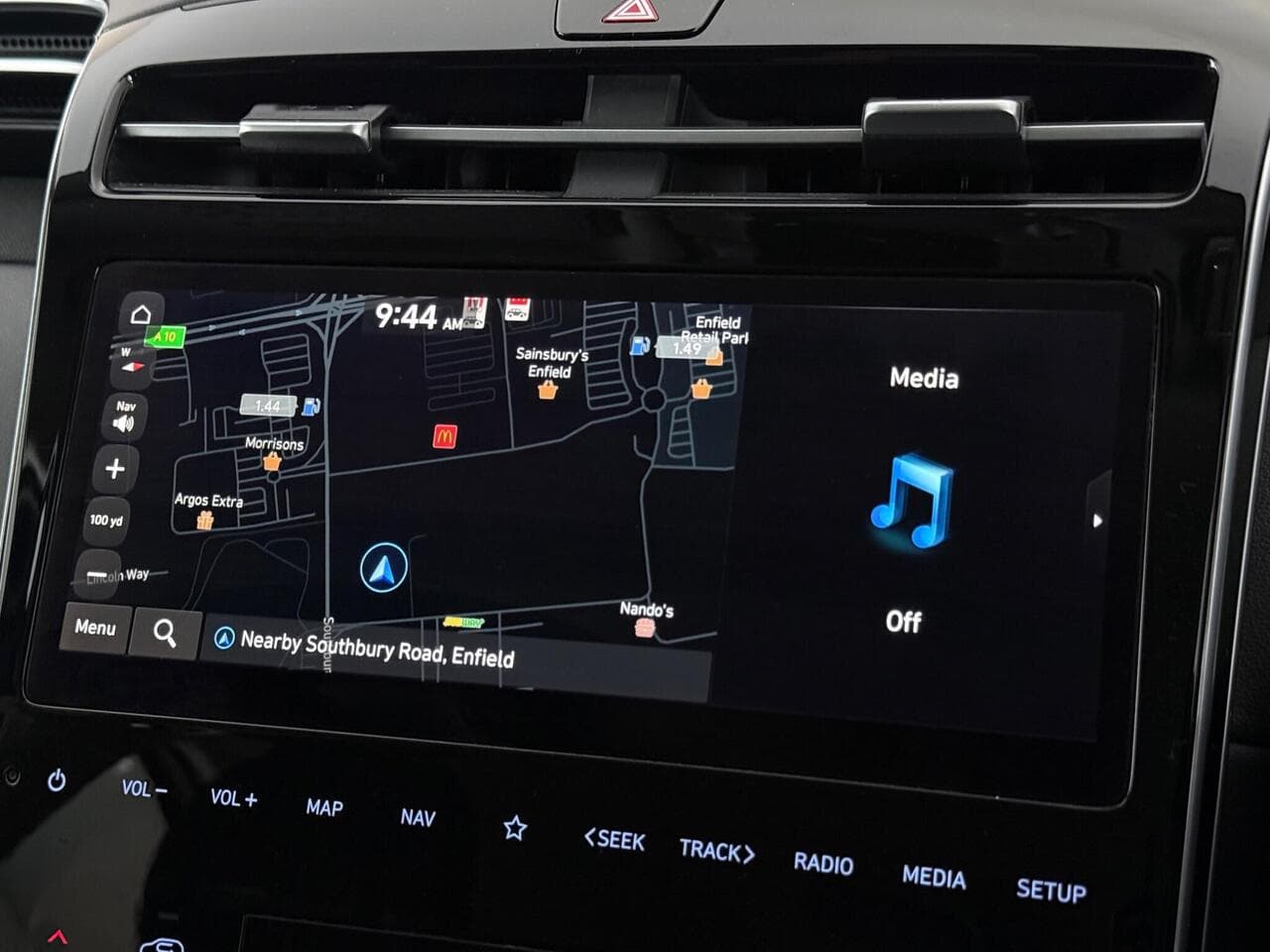 Hyundai TUCSON thumbnail Infotainment System