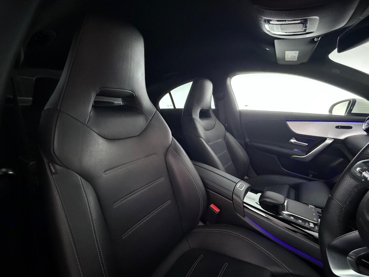 Mercedes-Benz CLA thumbnail Seat Driver