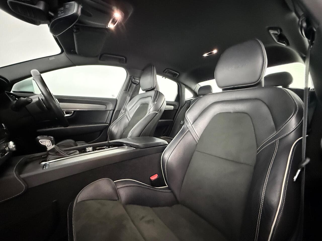 Volvo S90 thumbnail Seat Front Passenger