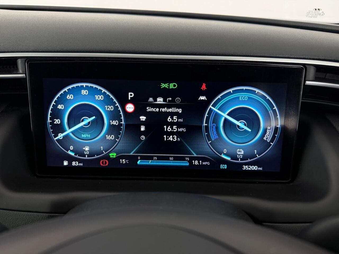 Hyundai TUCSON thumbnail Driver Instruments