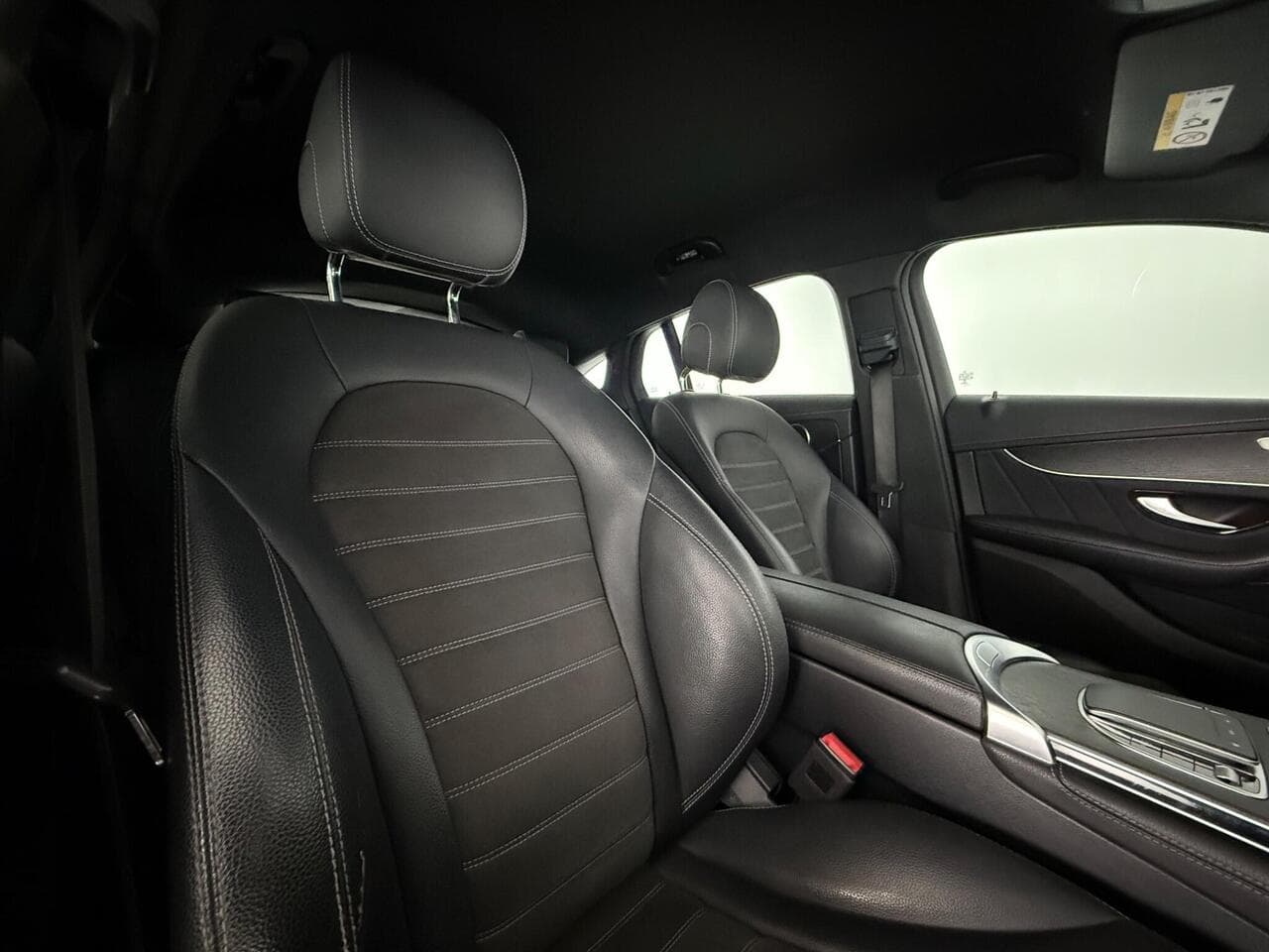 Mercedes-Benz GLC thumbnail Seat Driver