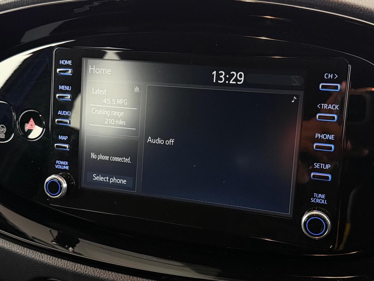 Toyota Aygo X thumbnail Infotainment System