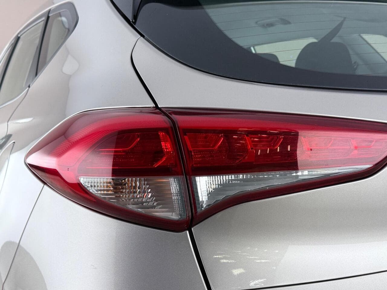 Hyundai TUCSON thumbnail Lights Rear