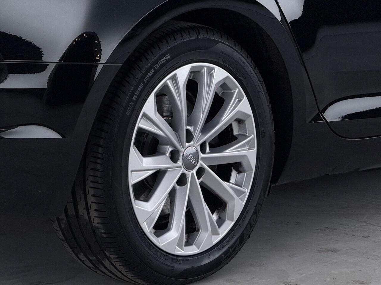 Audi A4 thumbnail Wheel