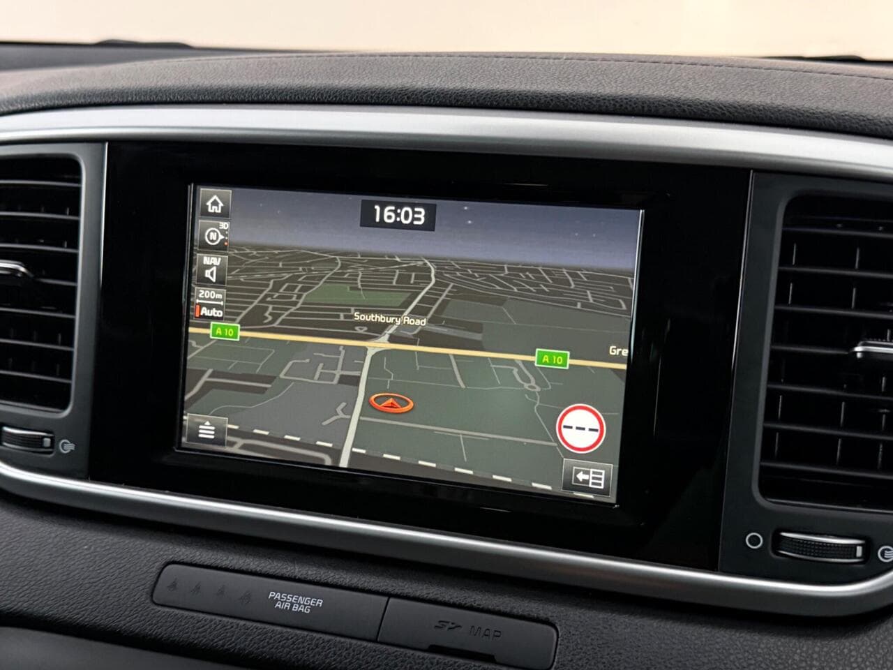 Kia Sportage thumbnail Infotainment System