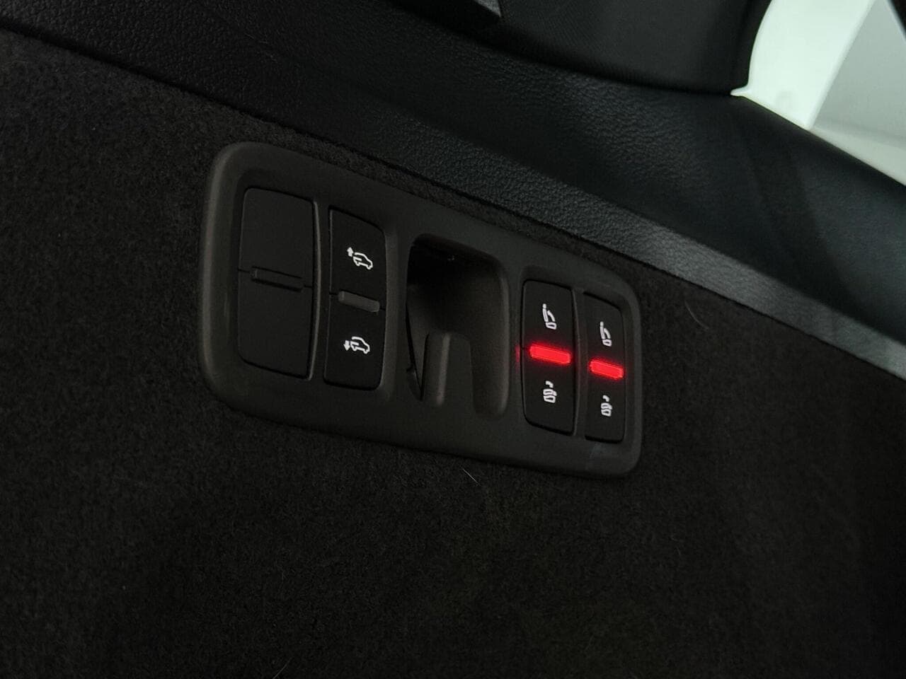 Audi Q7 thumbnail Misc Controls