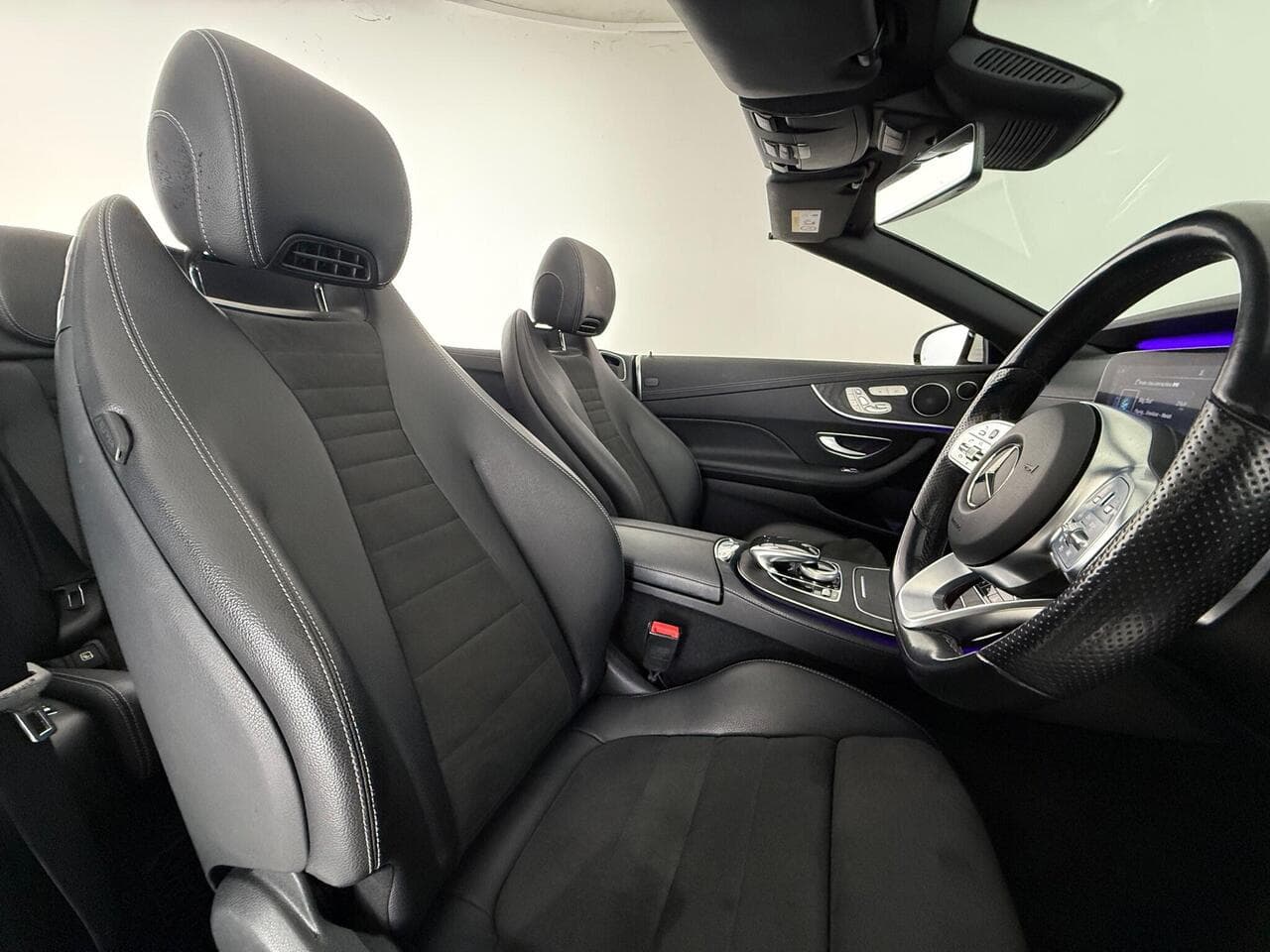 Mercedes-Benz E Class thumbnail Seat Driver