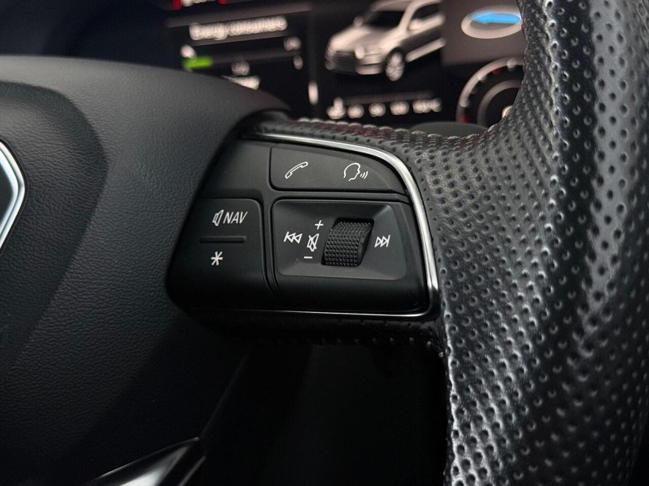 Audi Q7 thumbnail Misc Controls