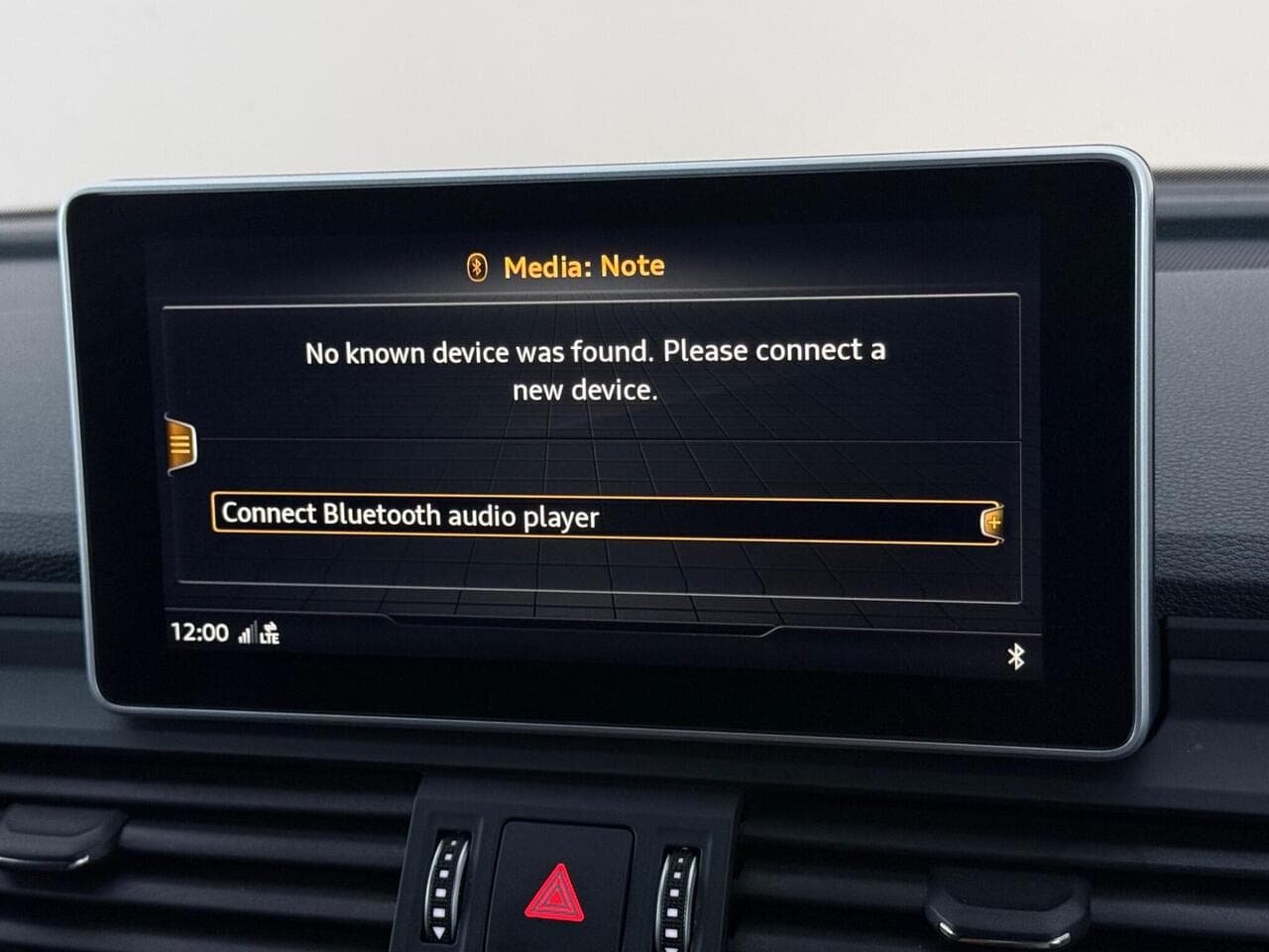 Audi Q5 thumbnail Infotainment System