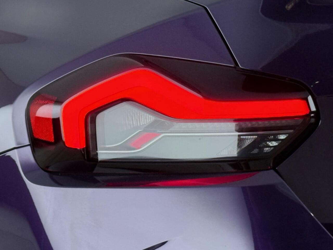 BMW 2 Series thumbnail Lights Rear