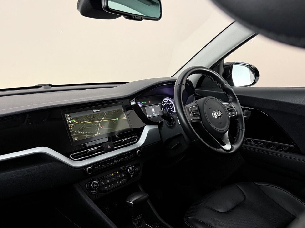 Kia Niro thumbnail Interior Front