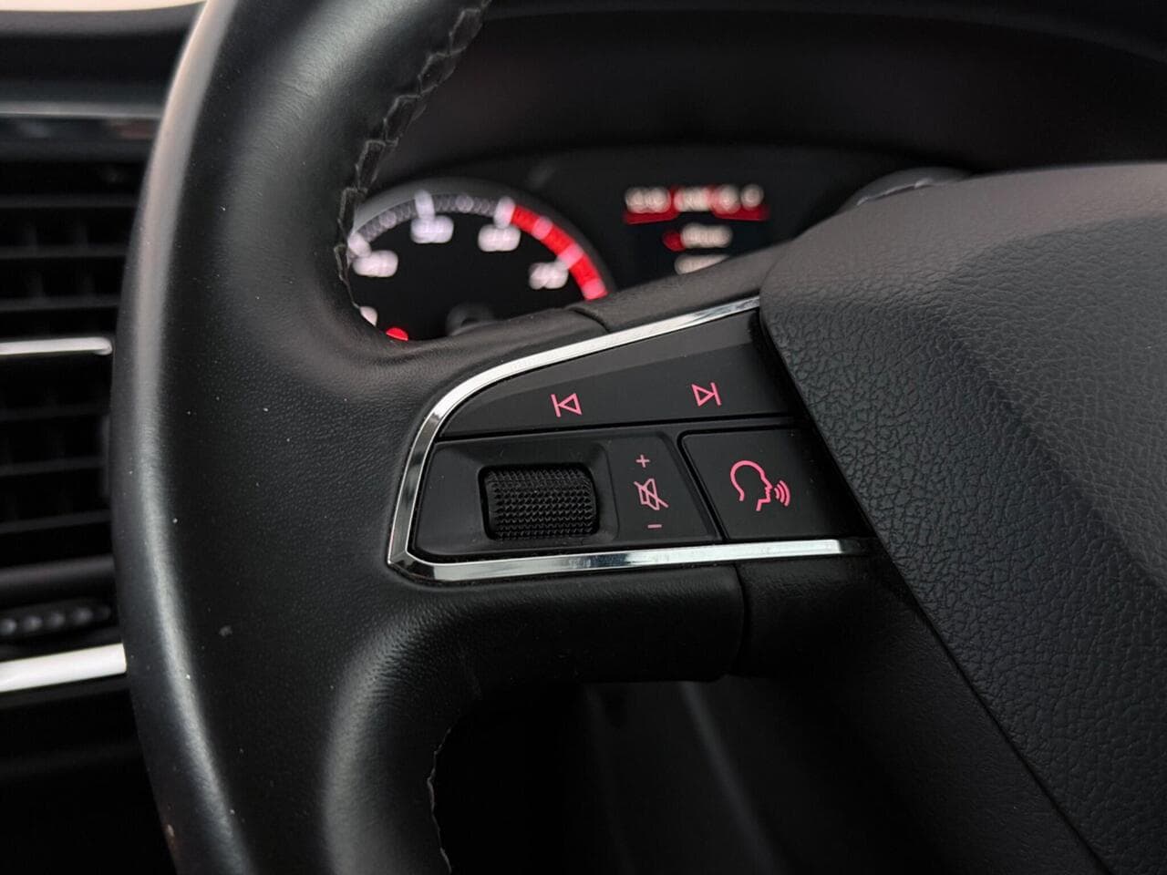 SEAT Ateca thumbnail Misc Controls