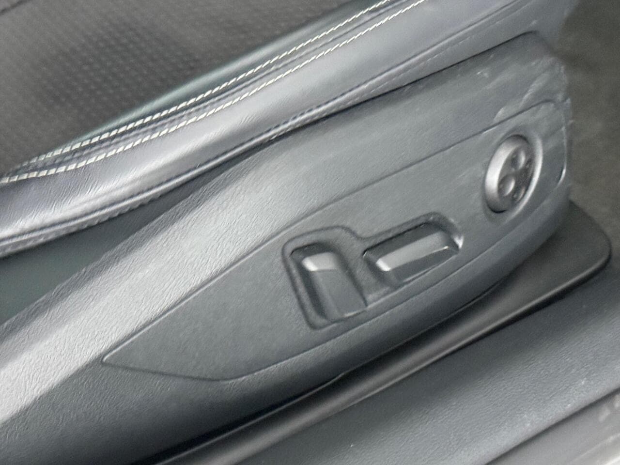 Audi A5 thumbnail Misc Controls