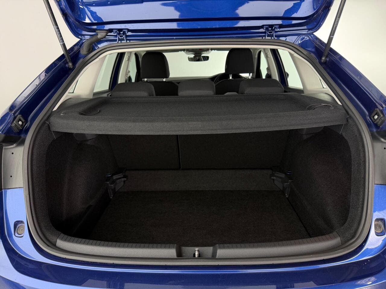 Volkswagen Taigo thumbnail Boot