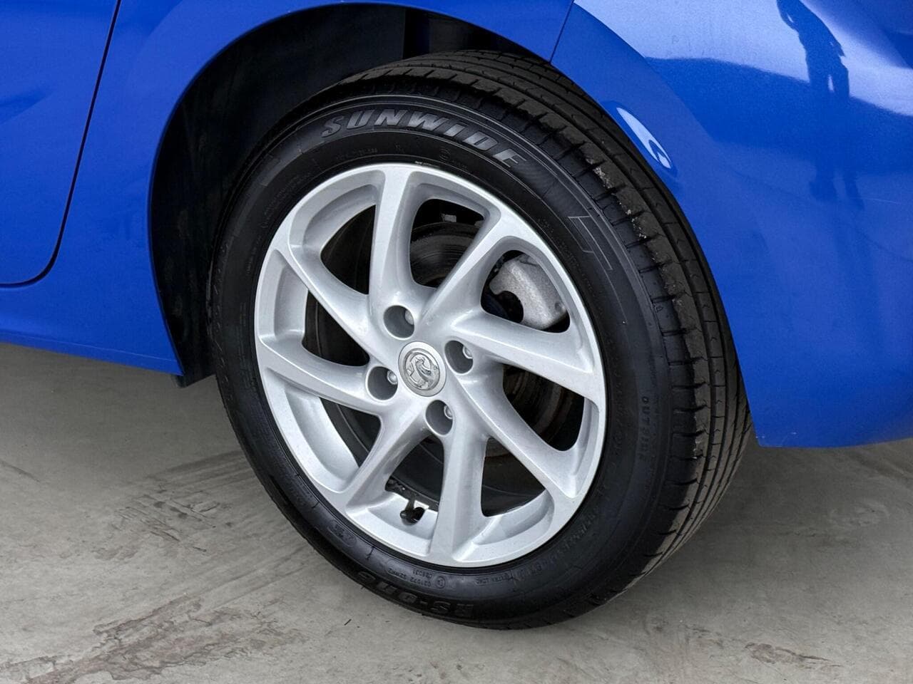 Vauxhall Corsa thumbnail Wheel