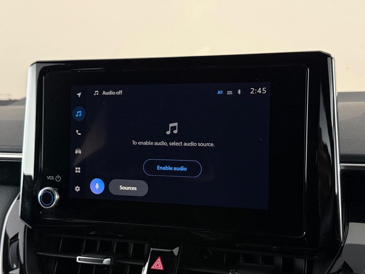 Toyota Corolla thumbnail Infotainment System