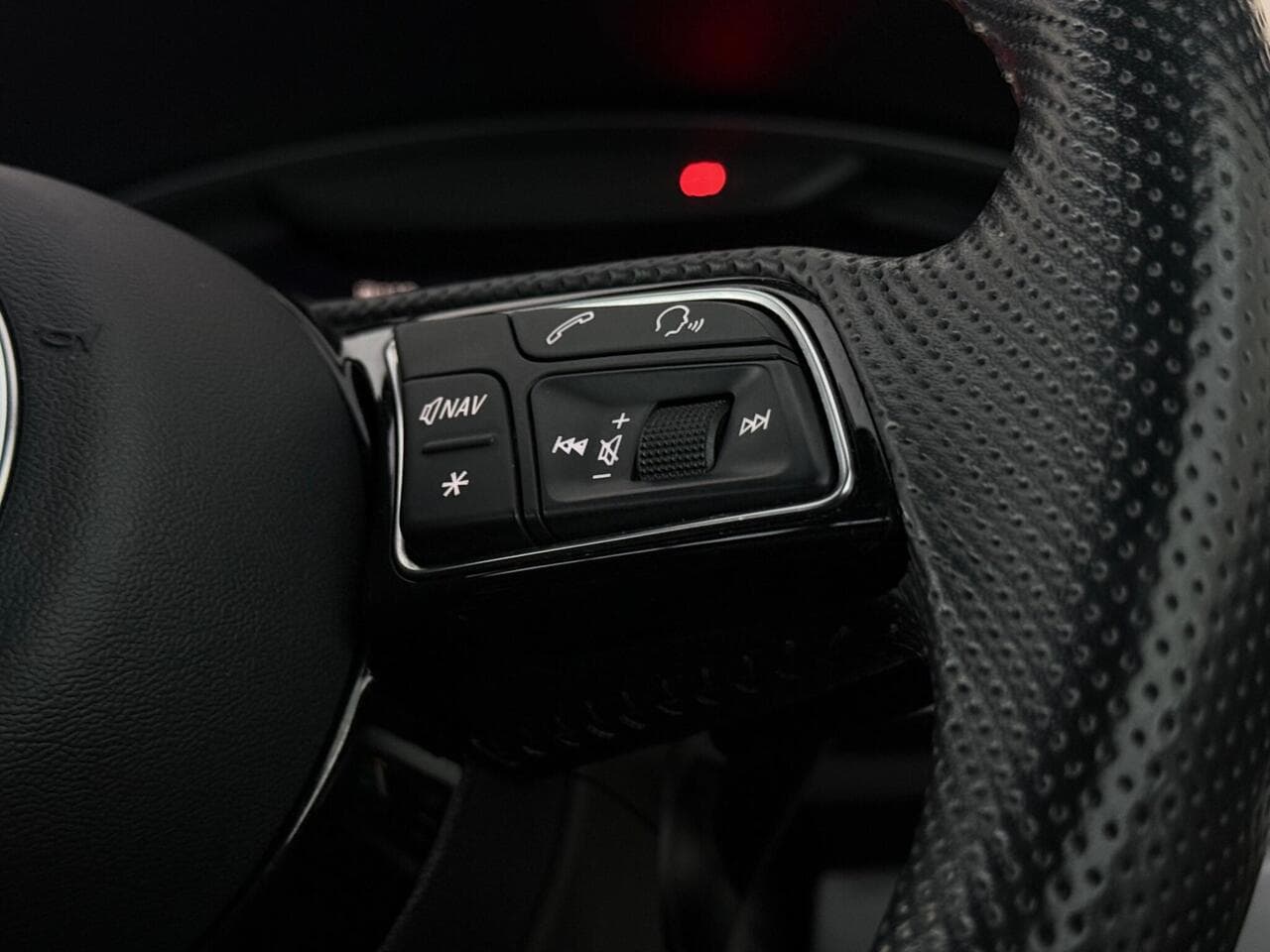 Audi A5 thumbnail Misc Controls