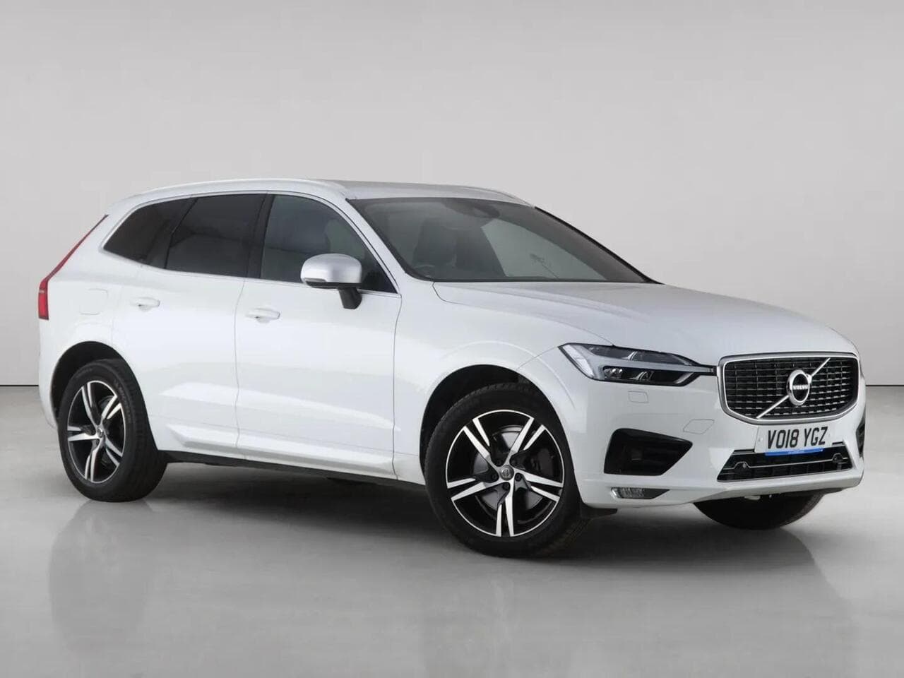 Volvo XC60 - Volvo XC60 2.0 D4 R-Design SUV 5dr Diesel Auto AWD Euro 6 (s/s) (190 ps)