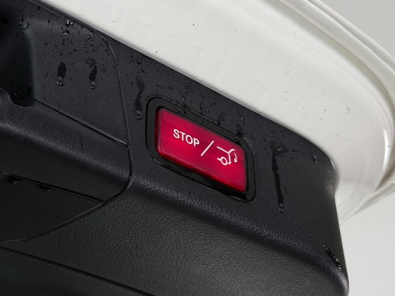Mercedes-Benz B Class thumbnail Misc Controls