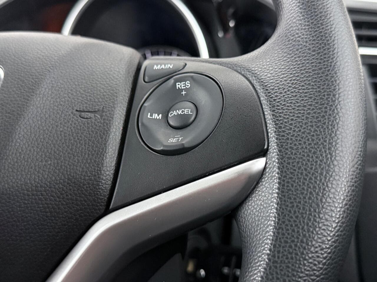 Honda Jazz thumbnail Misc Controls