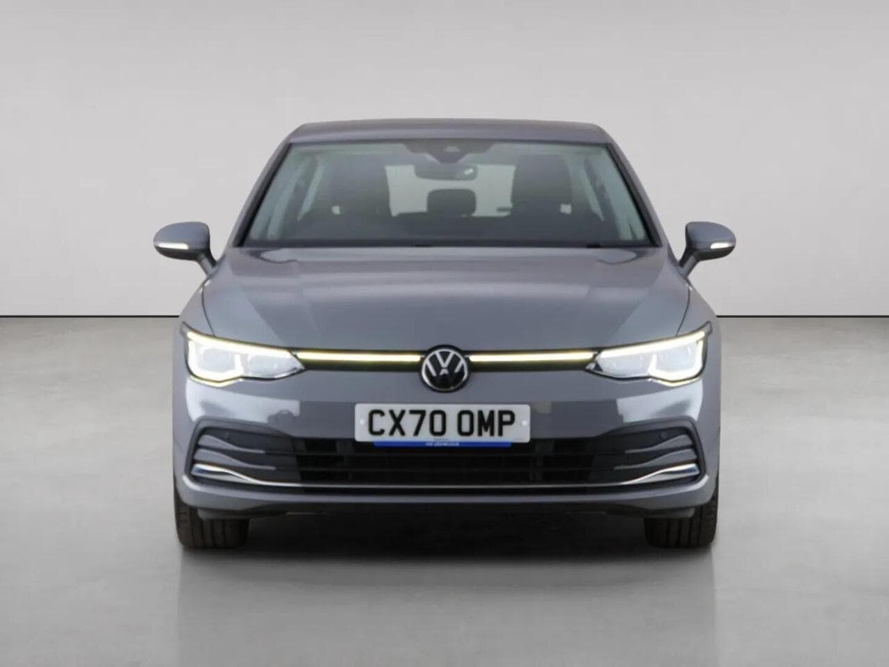 Volkswagen Golf thumbnail Front