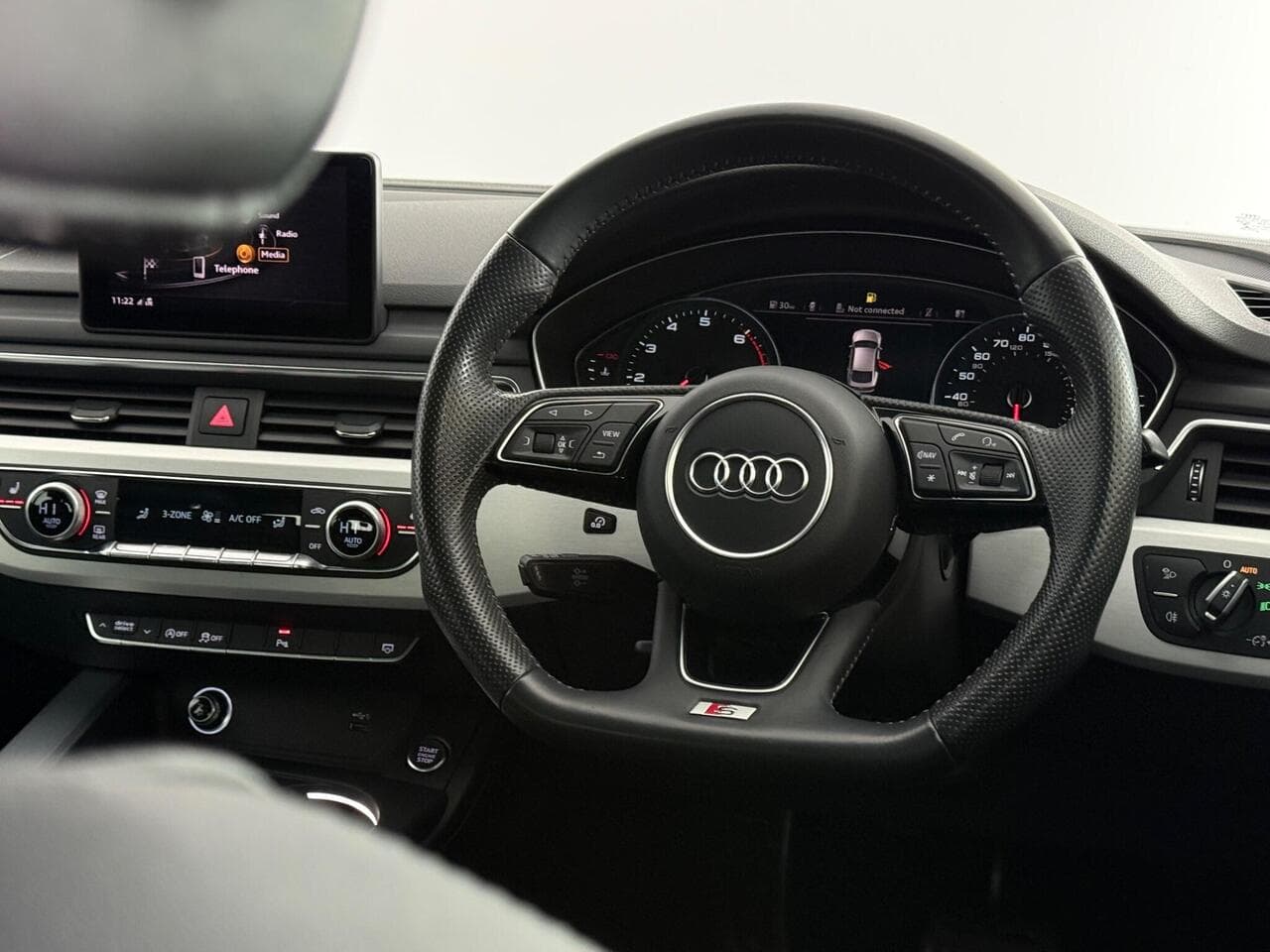 Audi A5 thumbnail Steering Wheel