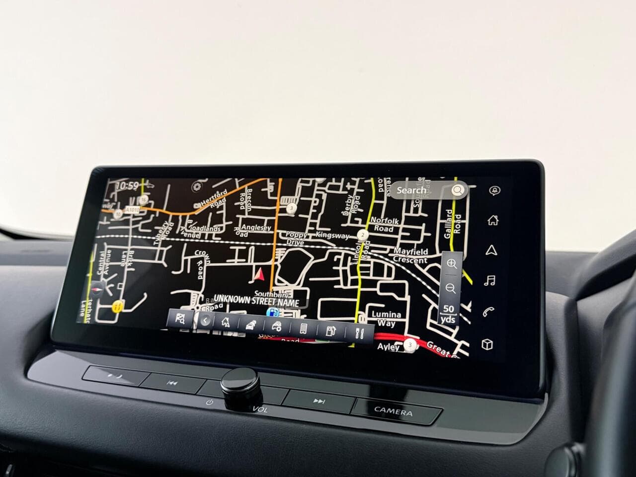 Nissan Qashqai thumbnail Infotainment System