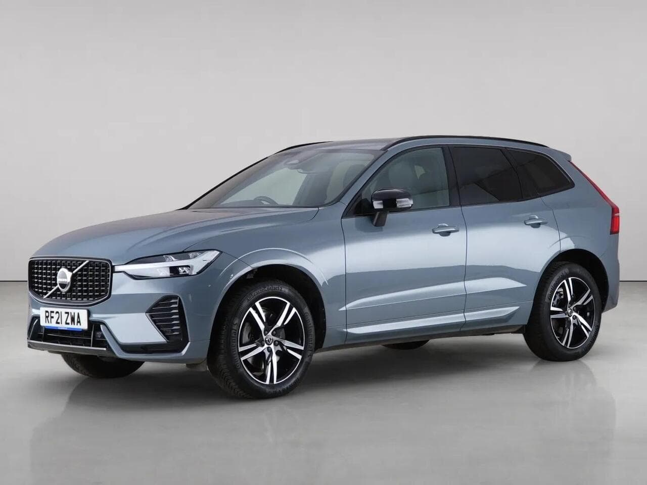 Volvo XC60 thumbnail Front Left