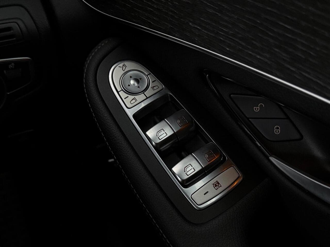 Mercedes-Benz GLC thumbnail Inconclusive
