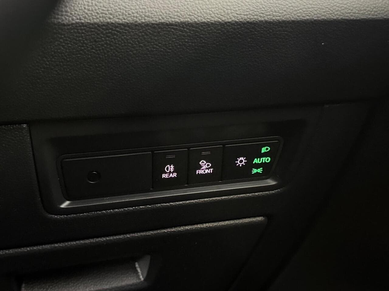 Volkswagen Touareg thumbnail Misc Controls