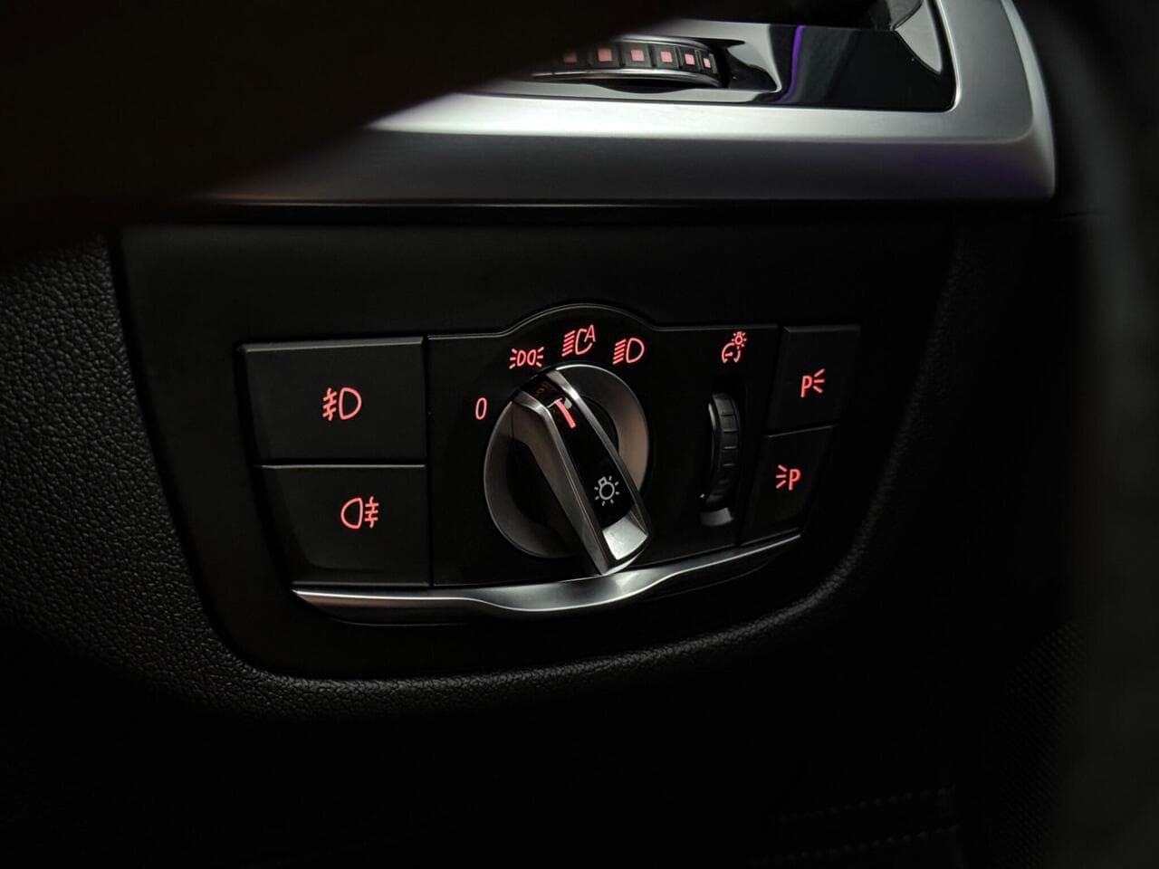 BMW X3 thumbnail Misc Controls