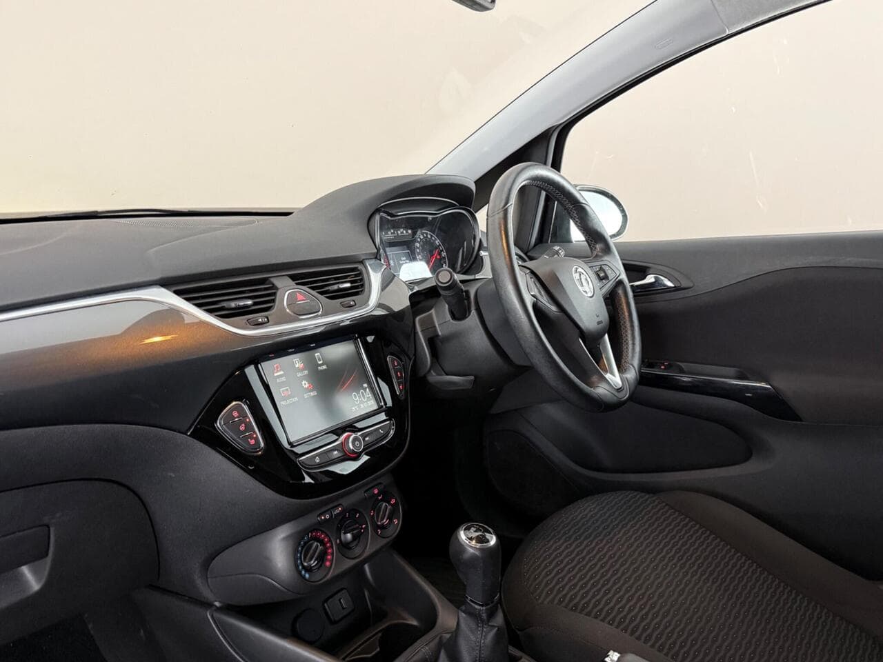 Vauxhall Corsa thumbnail Interior Front