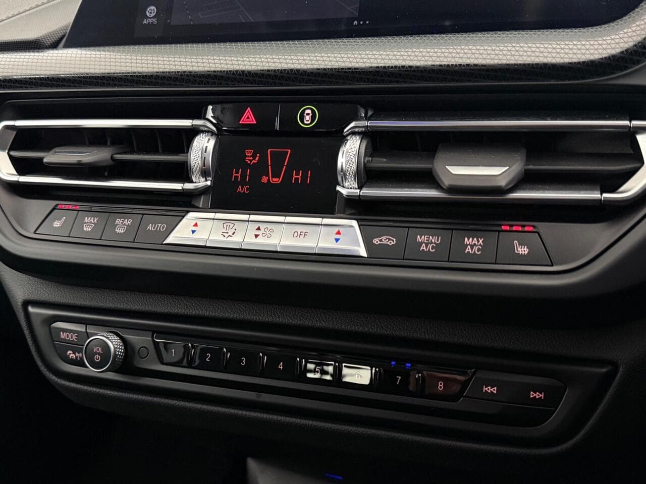 BMW 1 Series thumbnail Infotainment System