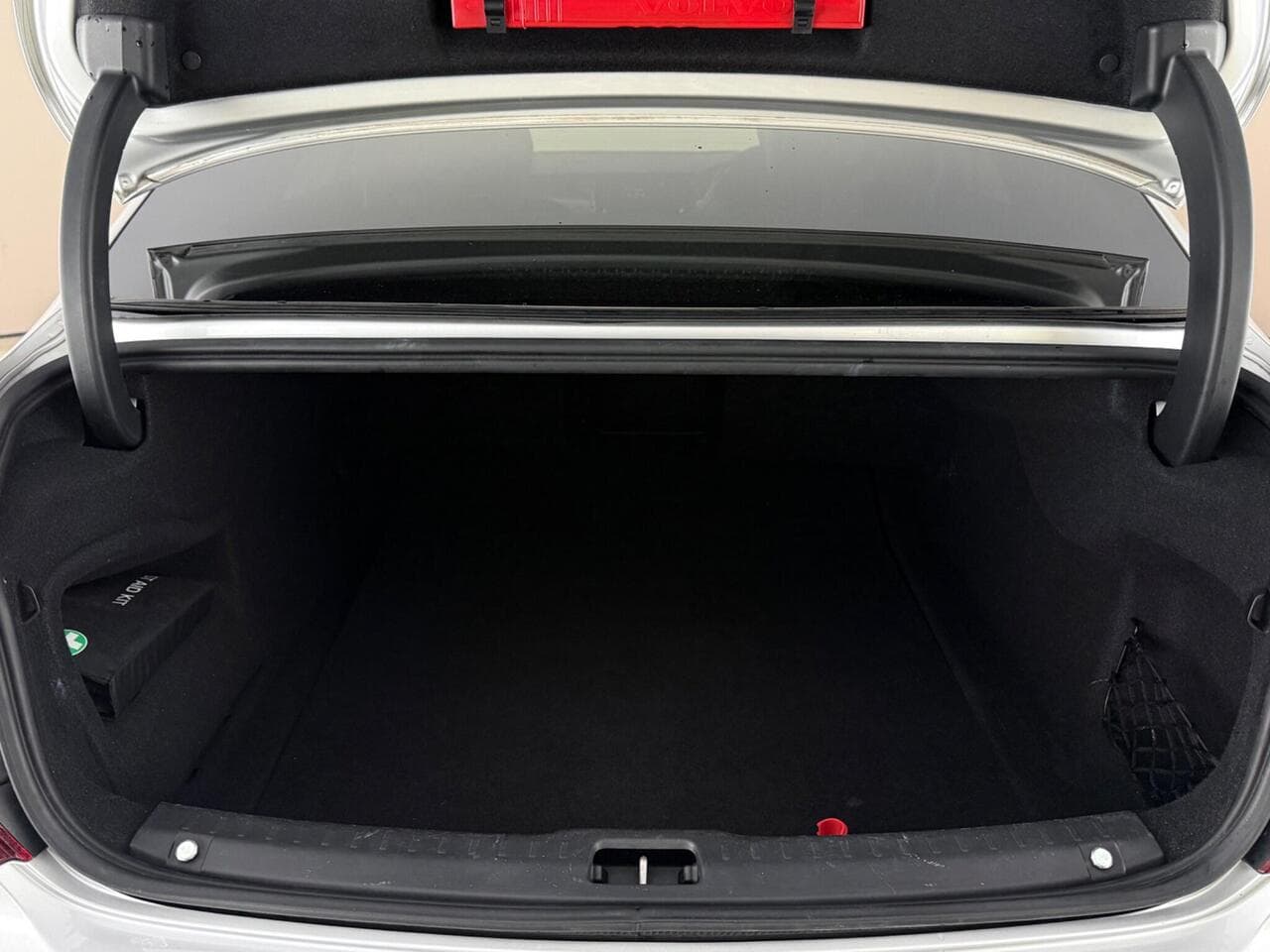 Volvo S90 thumbnail Boot