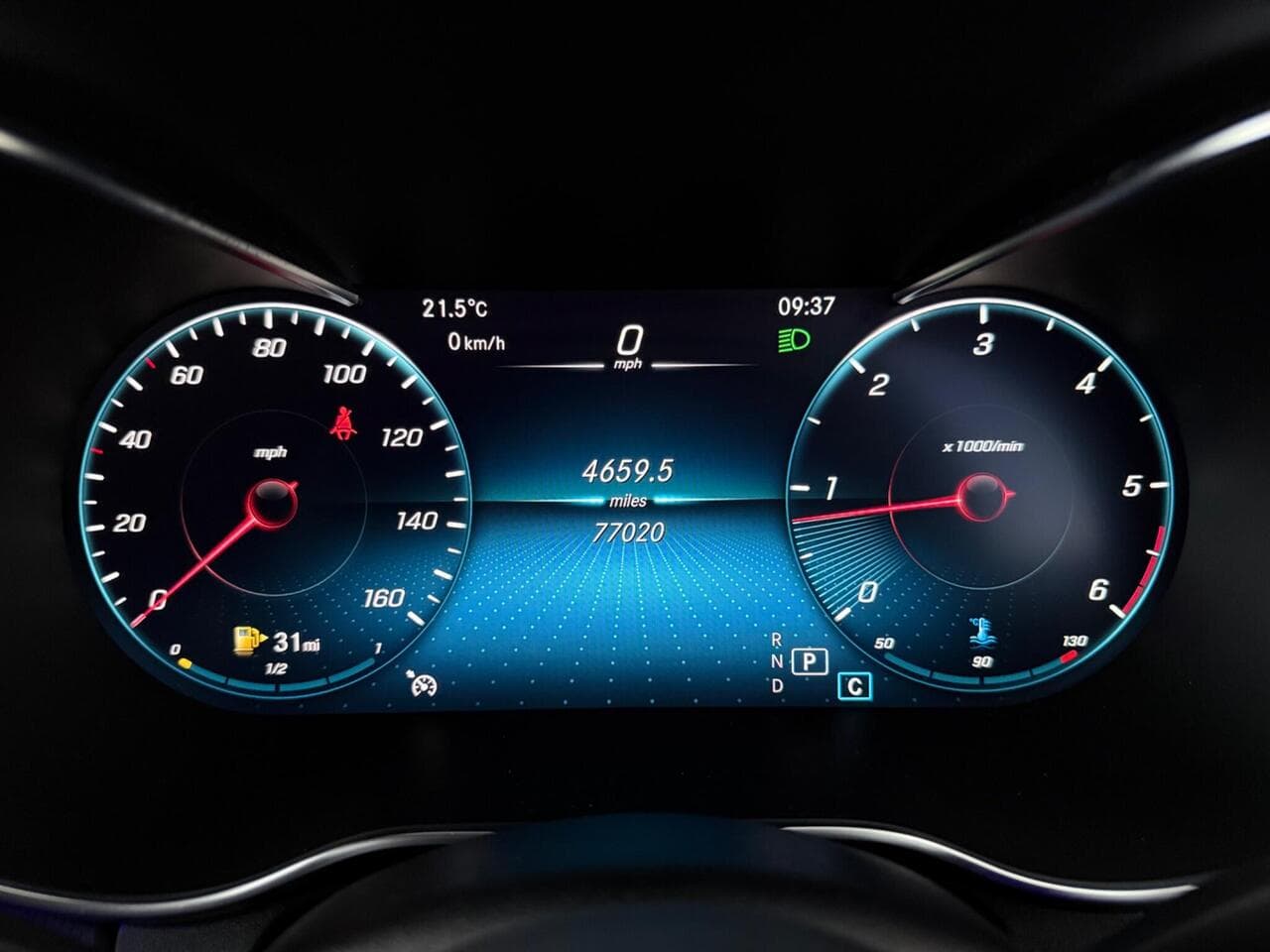 Mercedes-Benz GLC thumbnail Driver Instruments