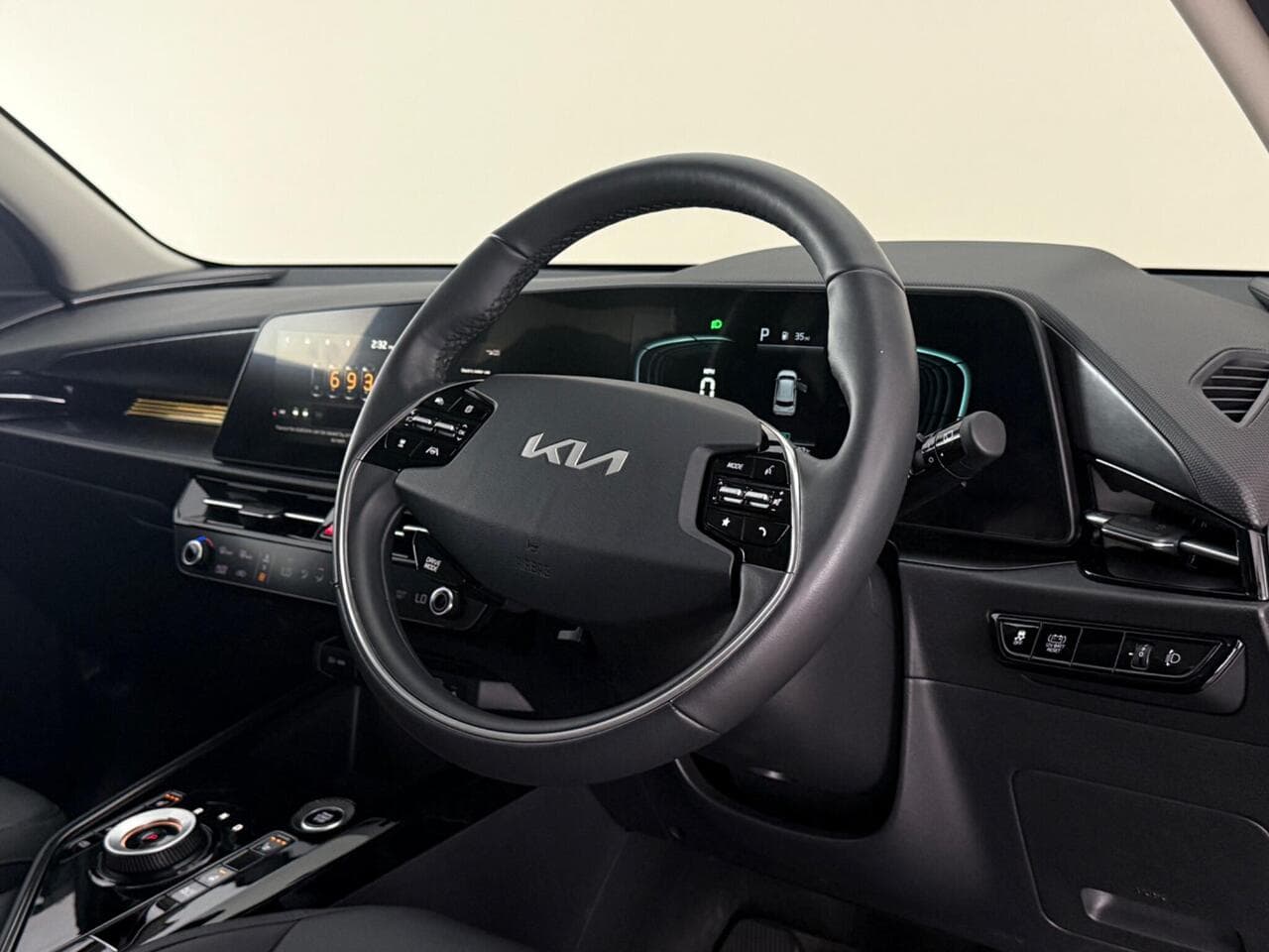 Kia Niro thumbnail Steering Wheel