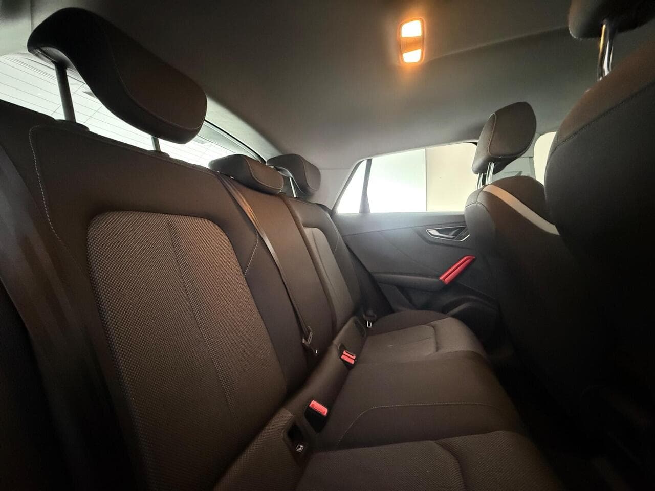 Audi Q2 thumbnail Seats Rear