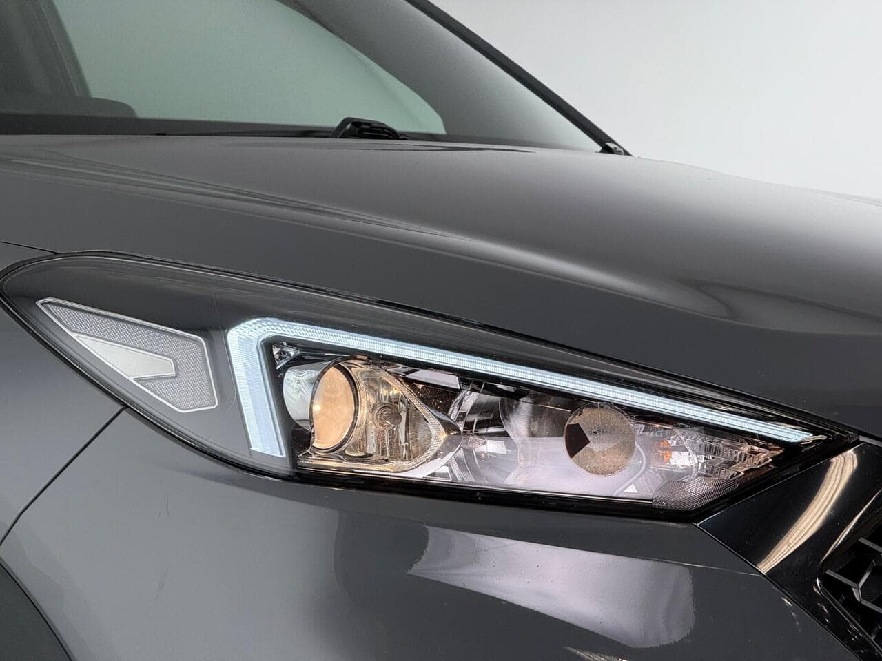 Hyundai TUCSON thumbnail Lights Front