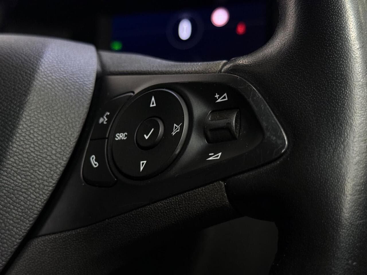 Vauxhall Corsa thumbnail Misc Controls