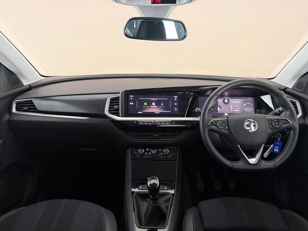 Vauxhall Grandland thumbnail Interior Front