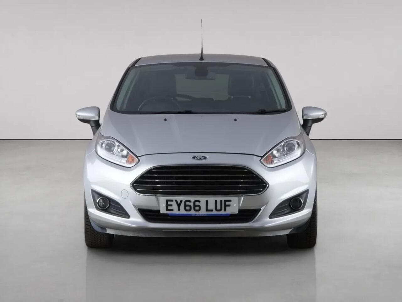 Ford Fiesta thumbnail Front