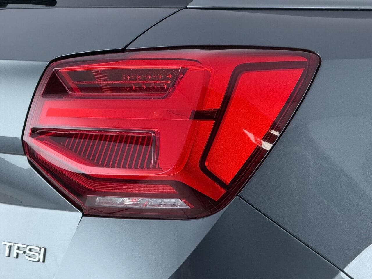 Audi Q2 thumbnail Lights Rear