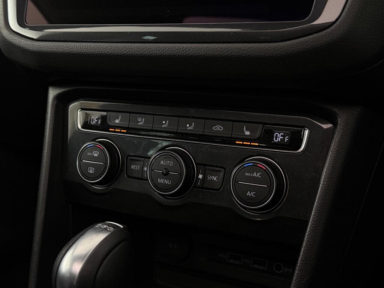Volkswagen Tiguan thumbnail Misc Controls