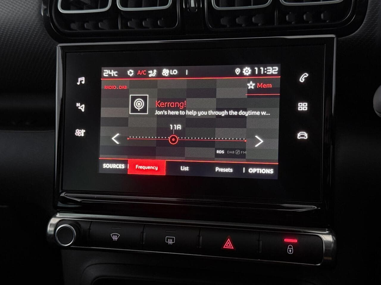 Citroen C3 Aircross thumbnail Infotainment System