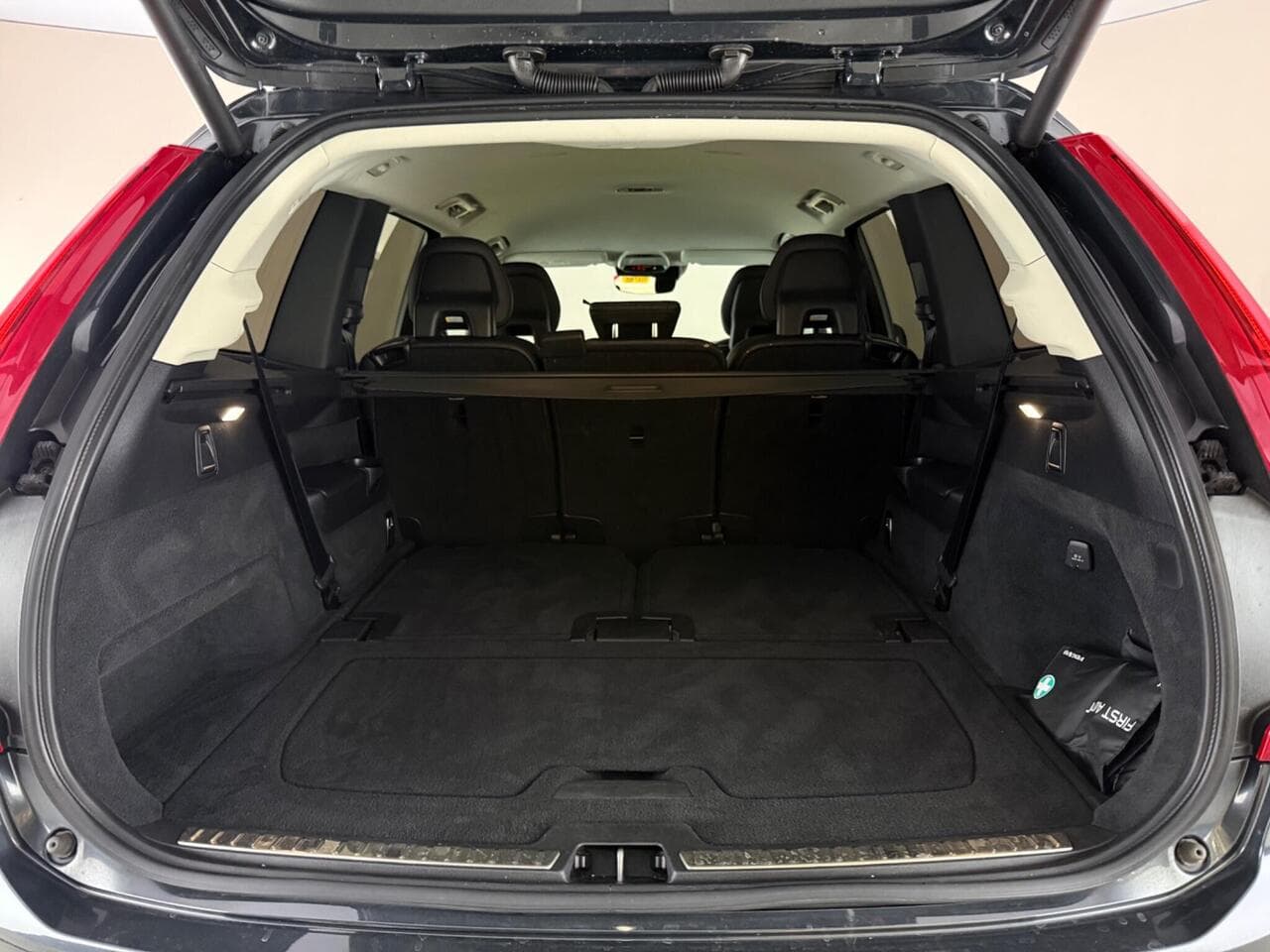 Volvo XC90 thumbnail Boot