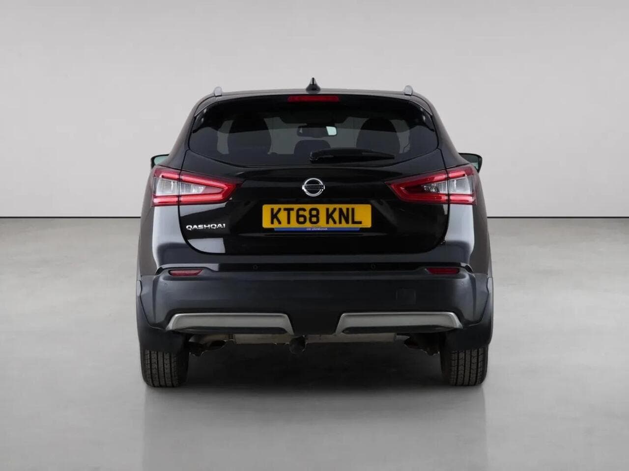 Nissan Qashqai thumbnail Rear