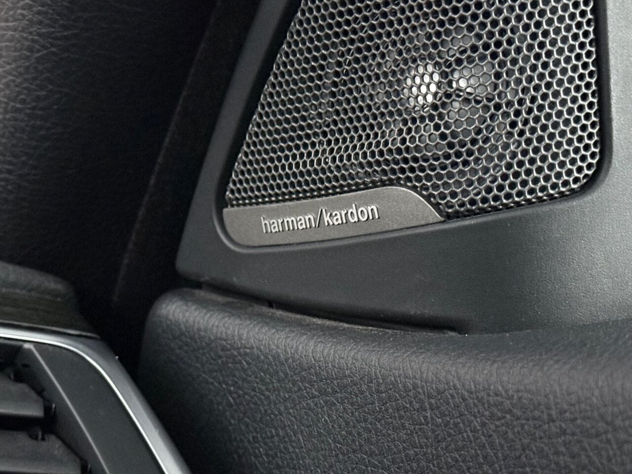 BMW 4 Series thumbnail Misc Controls