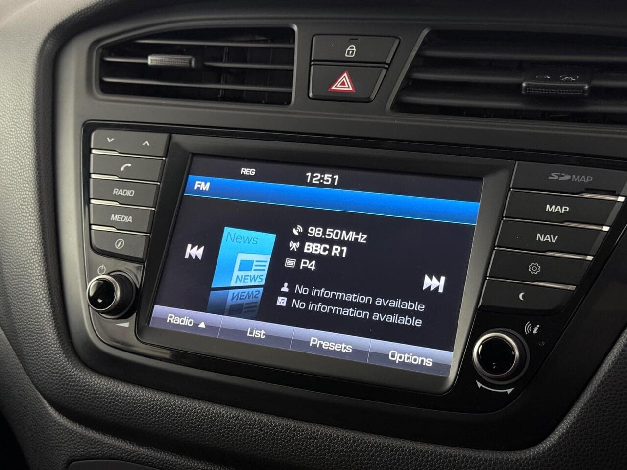 Hyundai i20 thumbnail Infotainment System