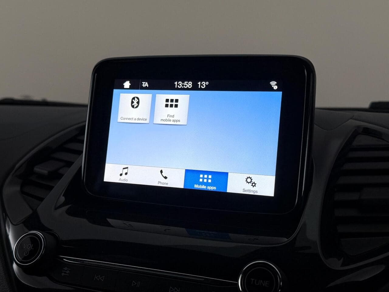 Ford Ka+ thumbnail Infotainment System